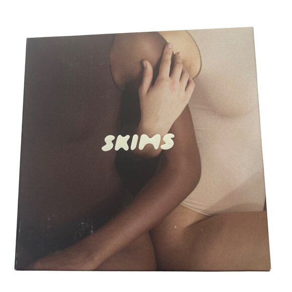 SKIMS Essential Crew Neck Sleeveless Bodysuit Camel 2X/3X - Picture 8 of 10